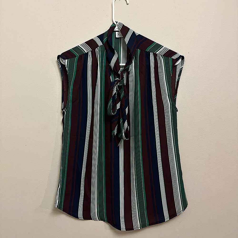 The 7 Avenue Ny&co NY & Blouse Green White Stripe Sleeveless Top Tie Sheer Tank